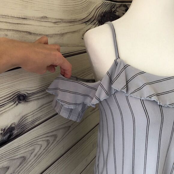 American Eagle Off Shoulder Soft Striped Tank Sm - Picture 3 of 7